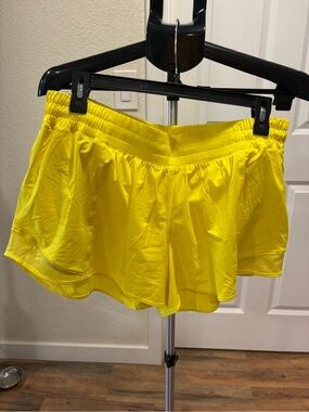 Lululemon hotty hot shorts
